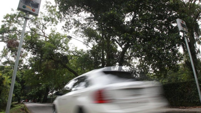 CET-Rio manda desligar 160 radares na cidade