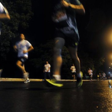 Night Run ocorre na praia da Barra no dia 6, sábado