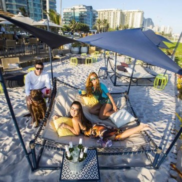 Quiosques apostam em serviços requintados e levam sofisticação à orla